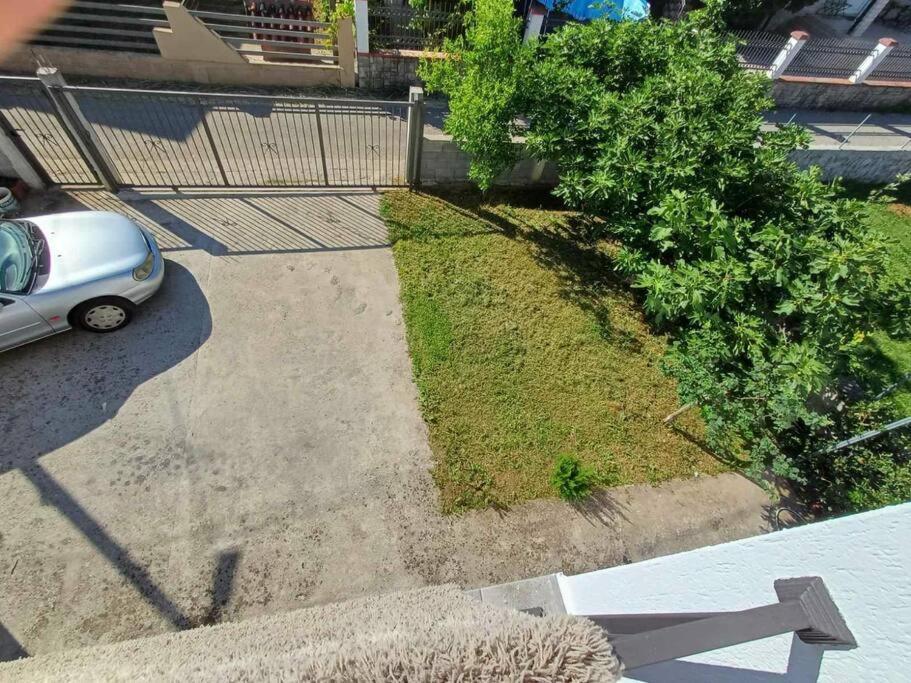 Cozy, Fully Equipped, Free Parking&Wifi, Quiet, 2Bd Apartment Подгорица Екстериор снимка