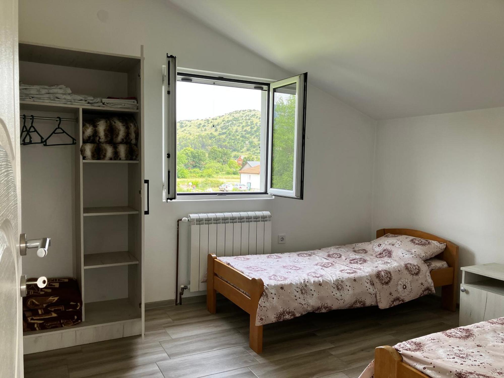 Cozy, Fully Equipped, Free Parking&Wifi, Quiet, 2Bd Apartment Подгорица Екстериор снимка