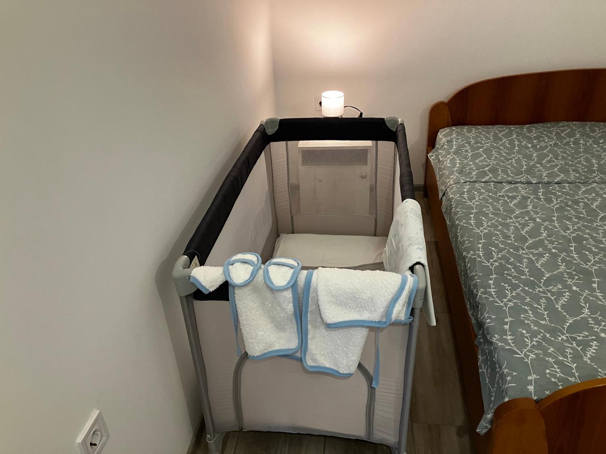 Cozy, Fully Equipped, Free Parking&Wifi, Quiet, 2Bd Apartment Подгорица Екстериор снимка