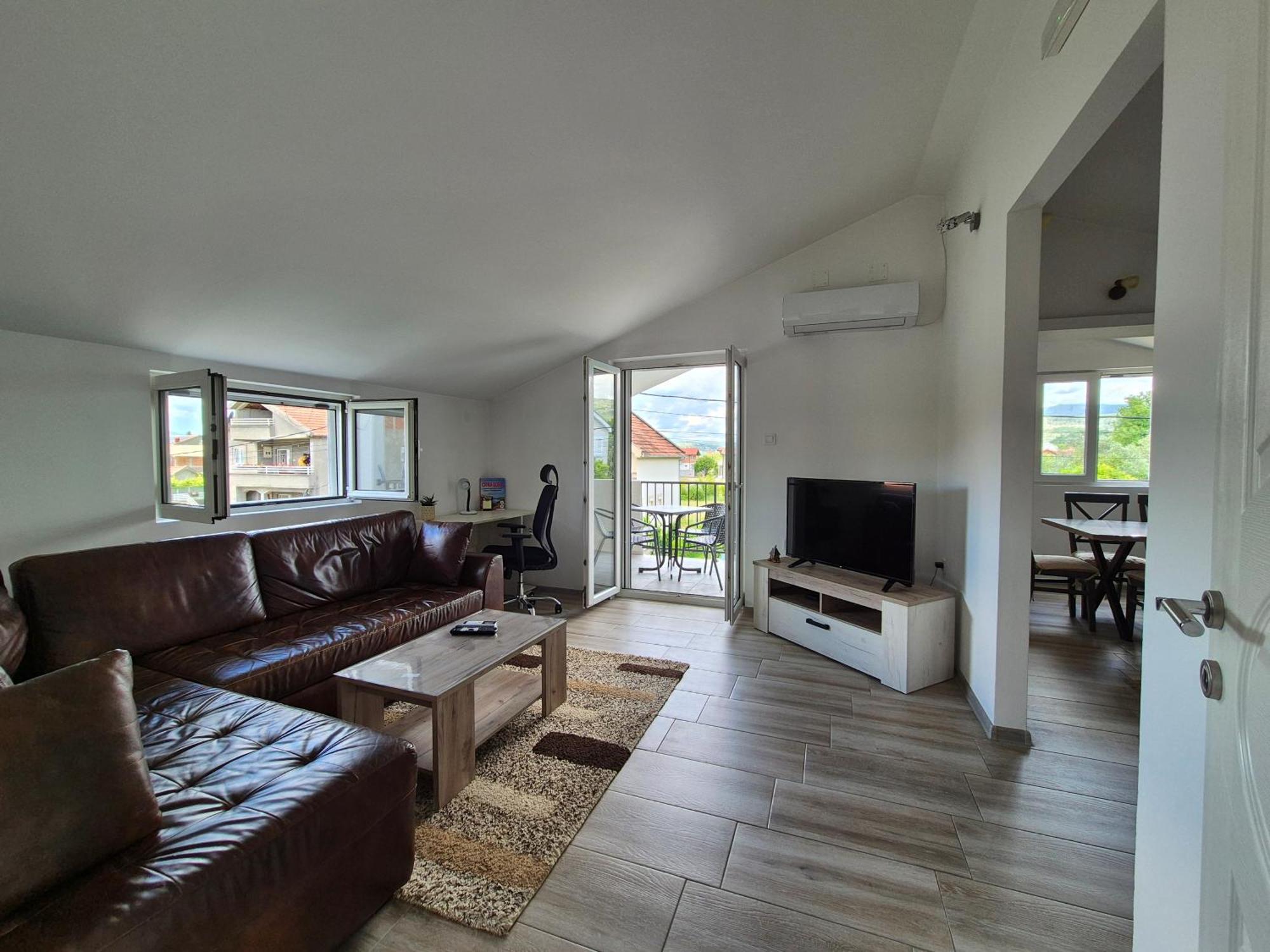 Cozy, Fully Equipped, Free Parking&Wifi, Quiet, 2Bd Apartment Подгорица Екстериор снимка